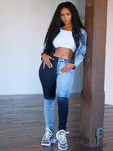 Skinny Jeans mit Farbblock-Spleißen